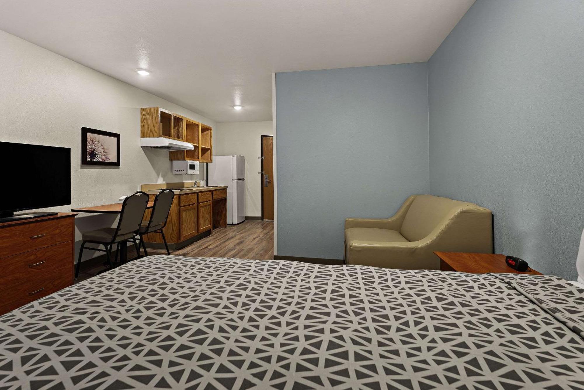Woodspring Suites Macon North מראה חיצוני תמונה